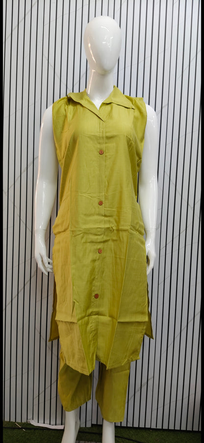 Vertican sleeveless cord set