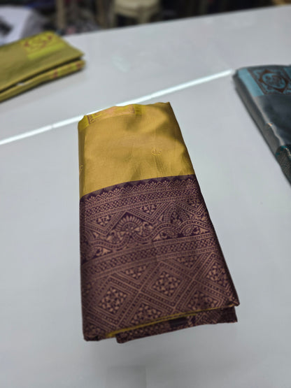 S1904 Semi silk saree